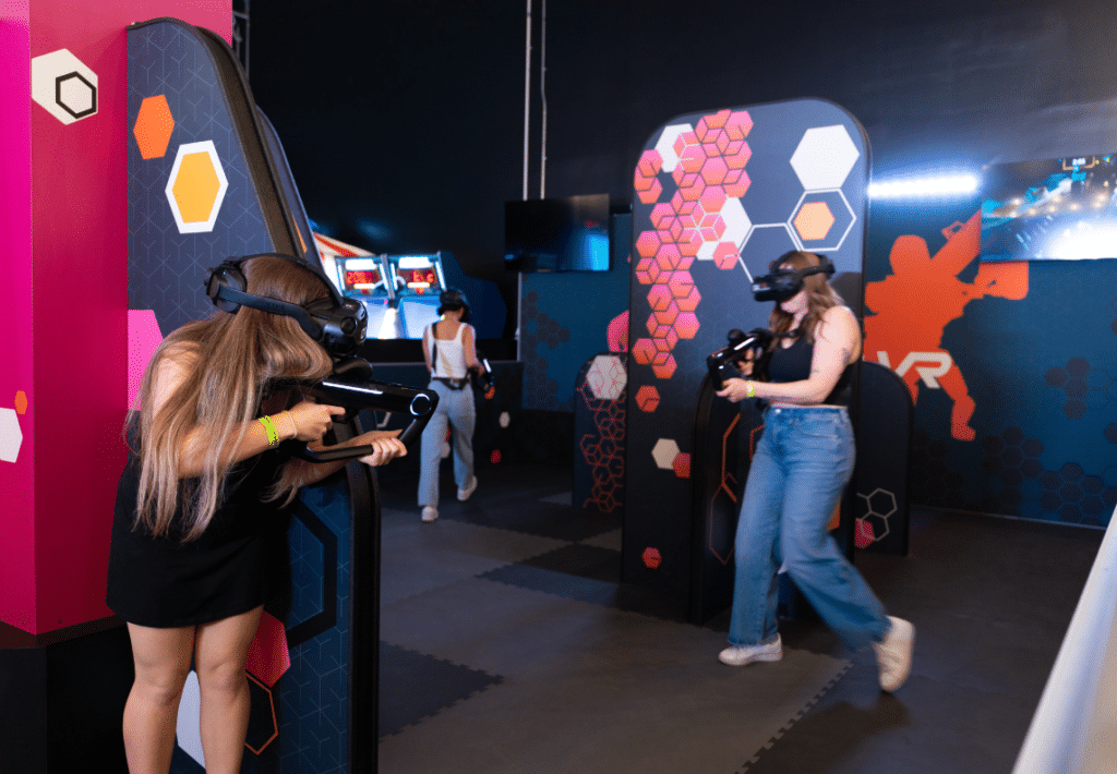 VR Laser Tag w_ People 1